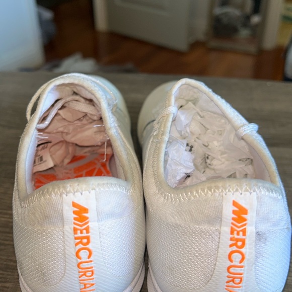 Nike mercurial indoor shows women size 6.5 - Picture 4 of 6